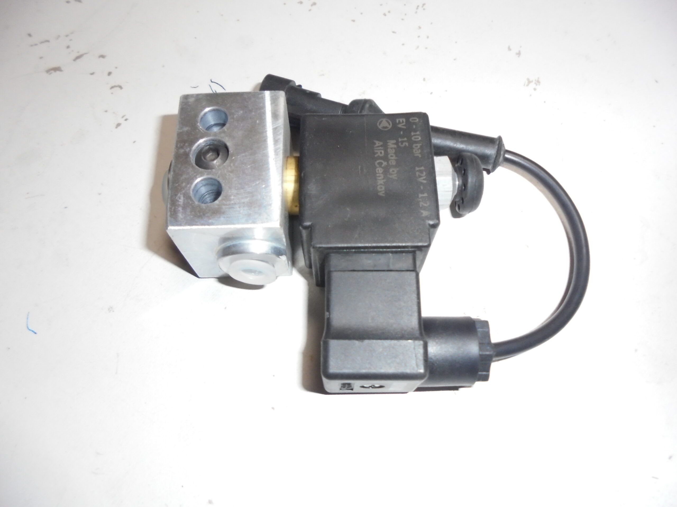 Elektromagneticka cievka 16-254-905