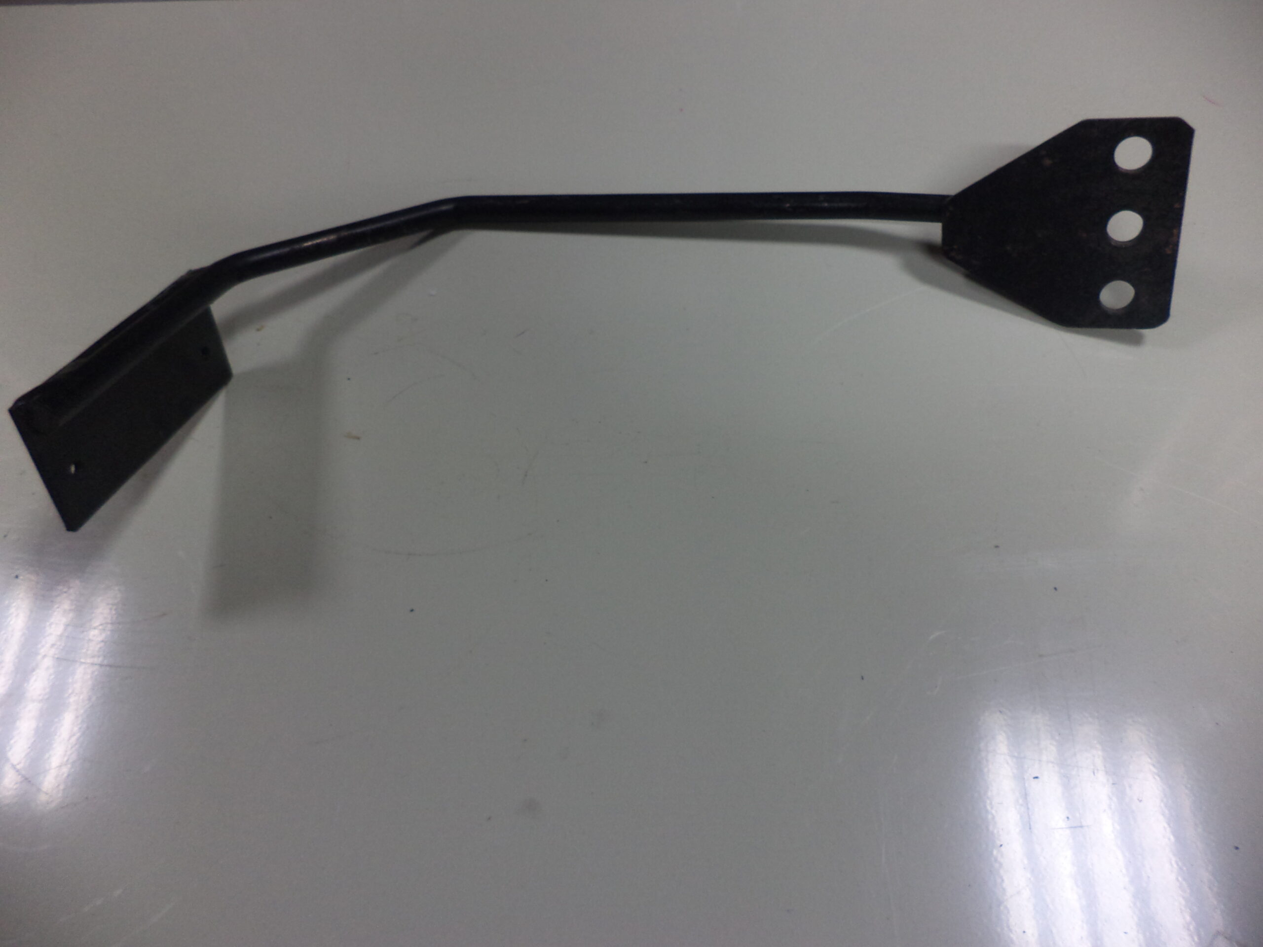Vzpera pravá úplná Fi 18mm