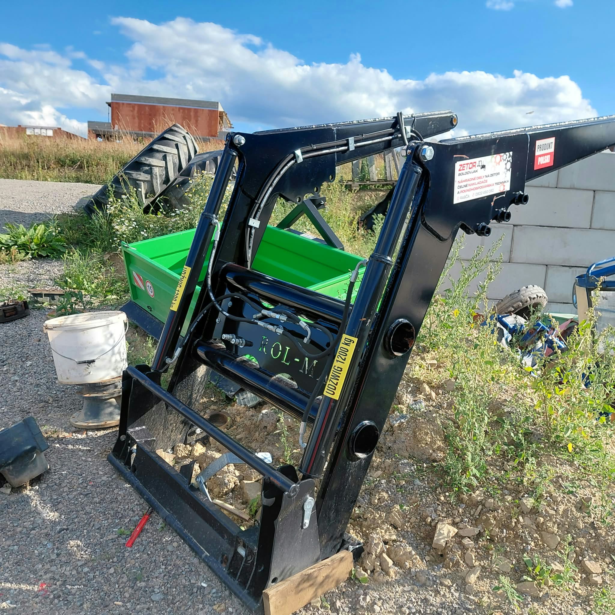 čelný nakladač 960kg
